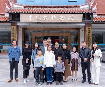 韓磊老師為世界瓷都點(diǎn)贊！